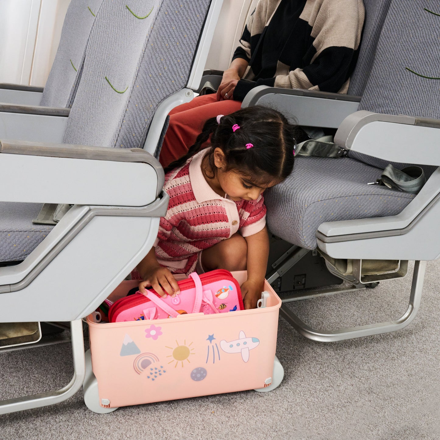 Kids Ride-on Suitcase: Dusty Pink